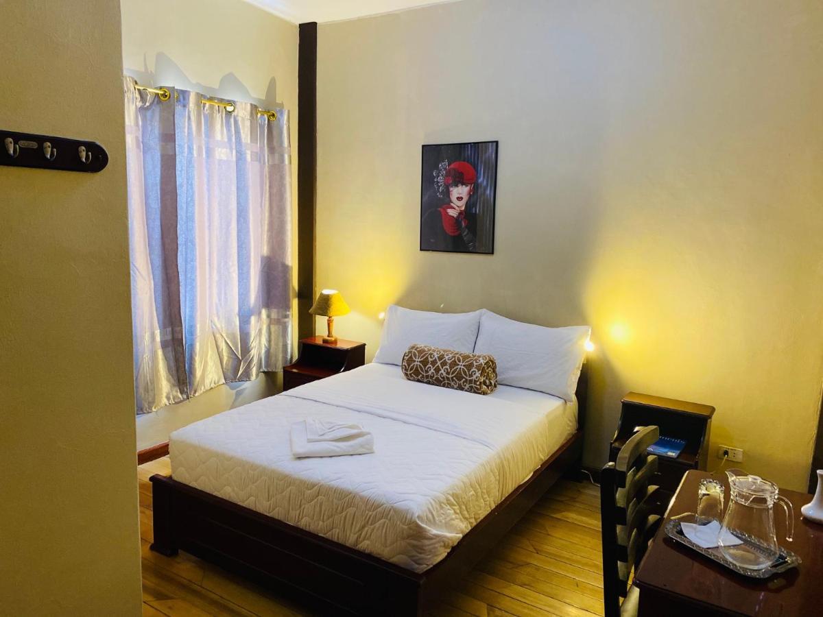 Casa Franciscana Quito Bagian luar foto