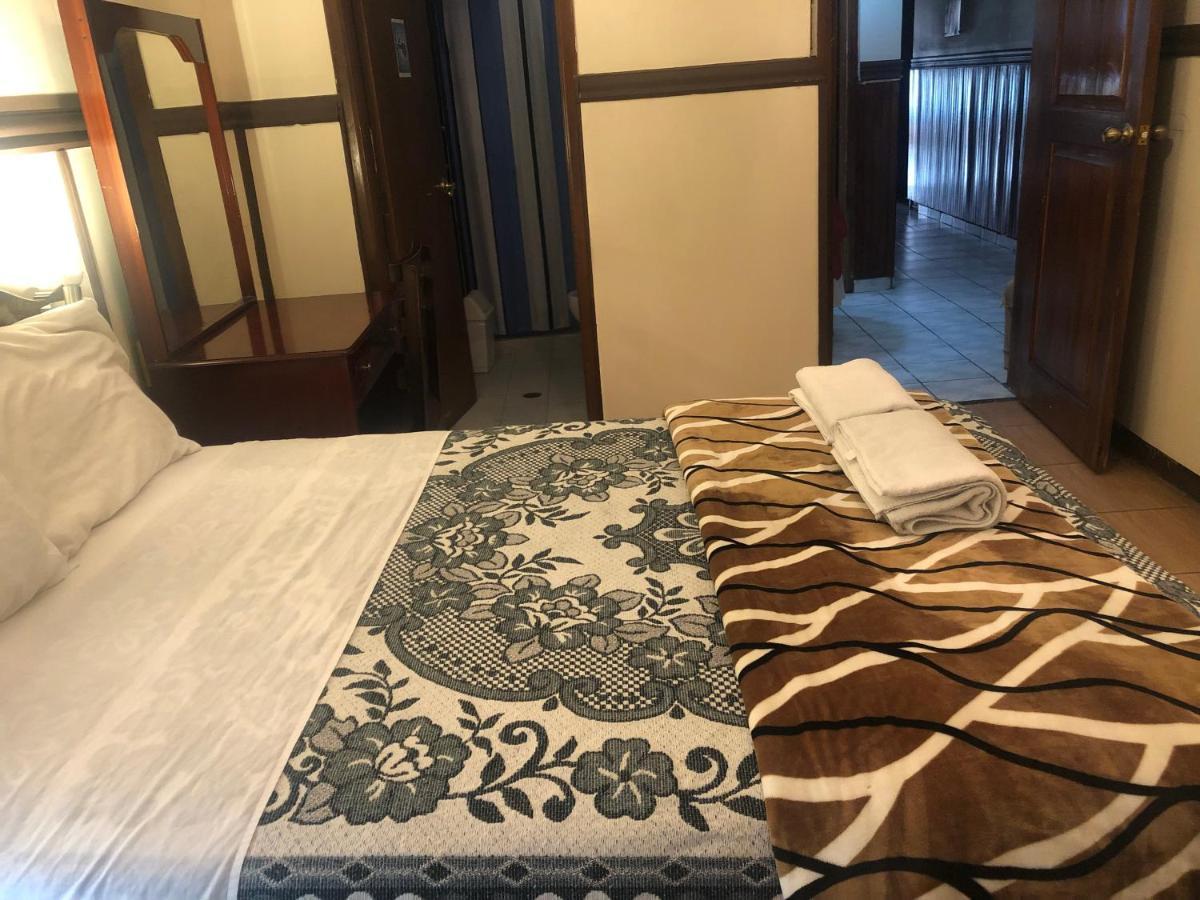 Casa Franciscana Quito Bagian luar foto