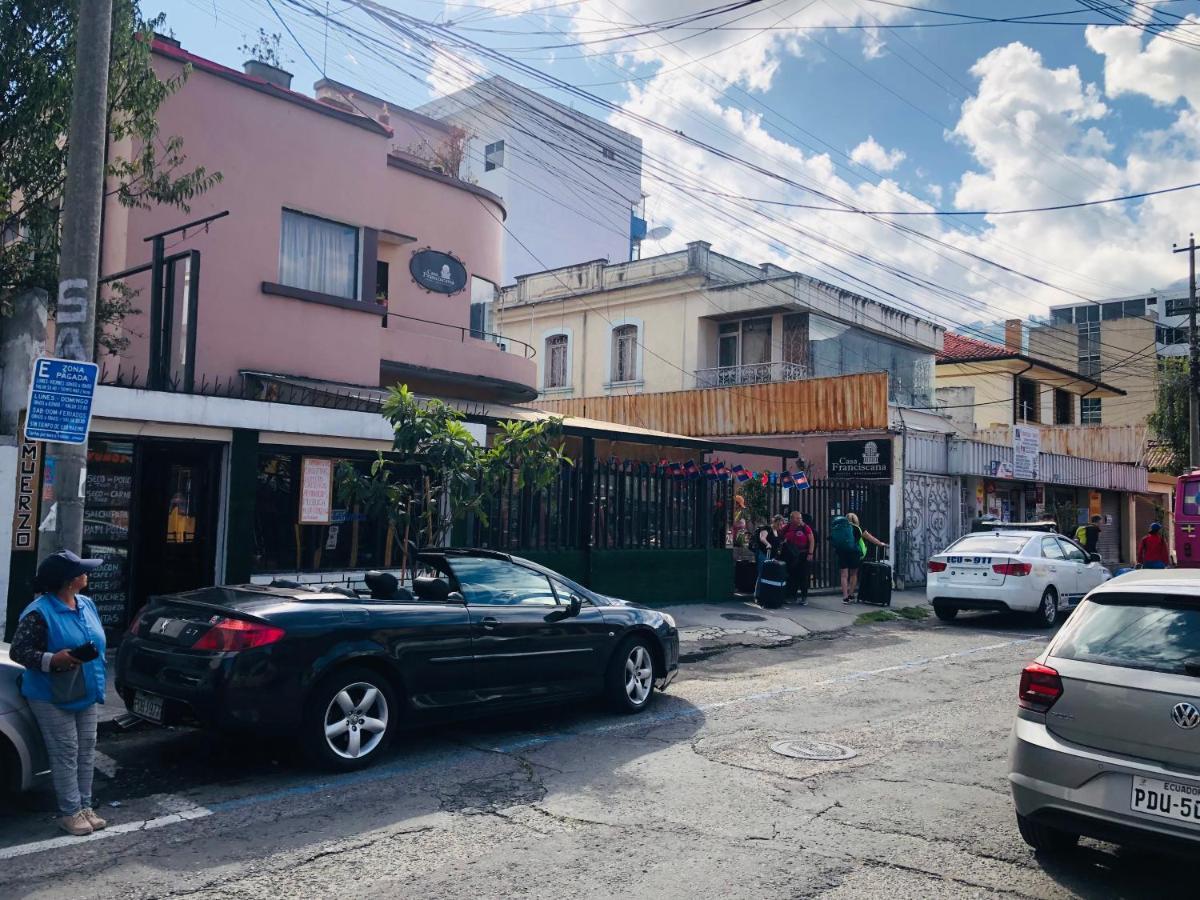 Casa Franciscana Quito Bagian luar foto